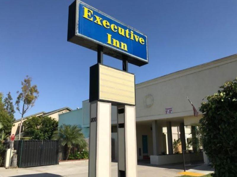 Anaheim Executive Inn & Suites Екстериор снимка