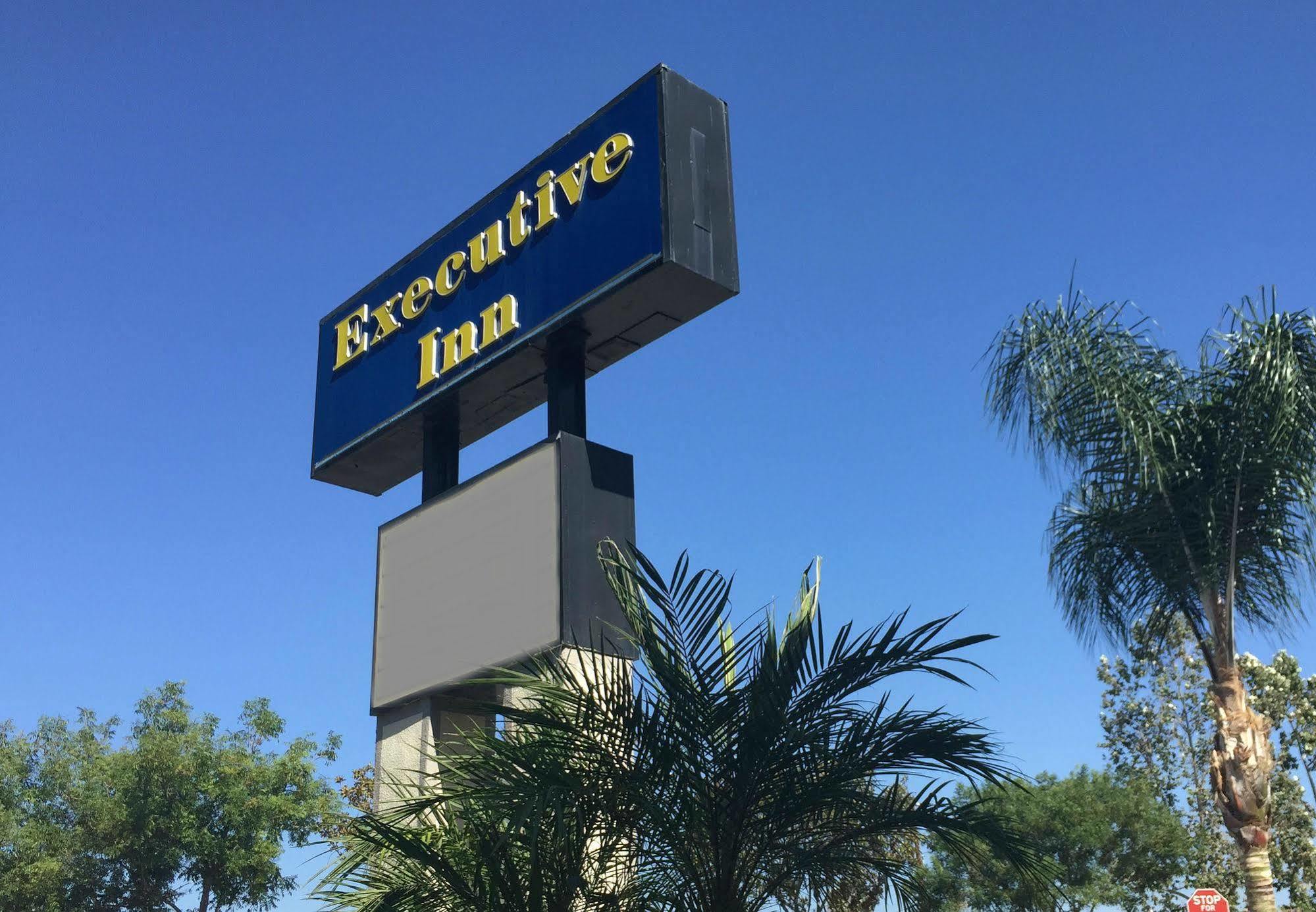 Anaheim Executive Inn & Suites Екстериор снимка
